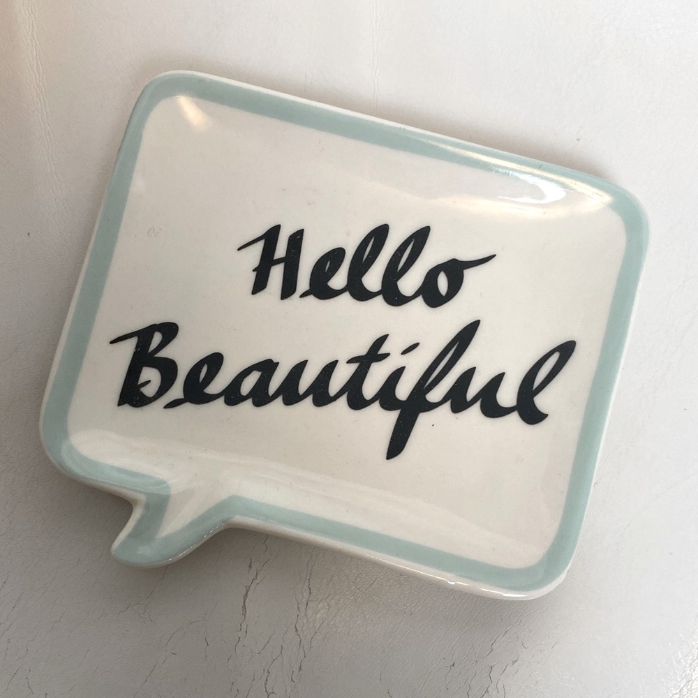 NWOT RING JEWELRY TRINKETS DISH Hello Beautiful Blue Black White